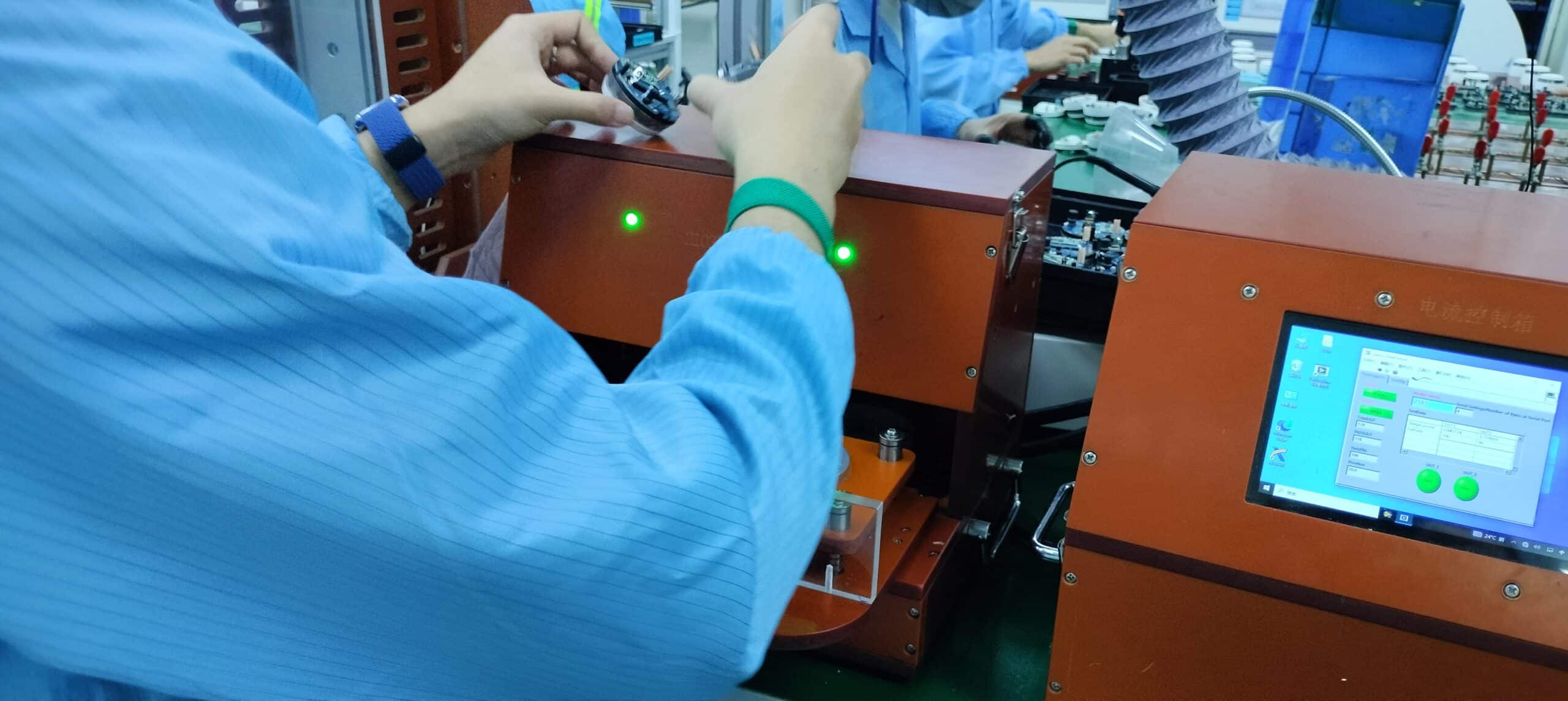 custom photoelectric smoke  detector  CFS current test